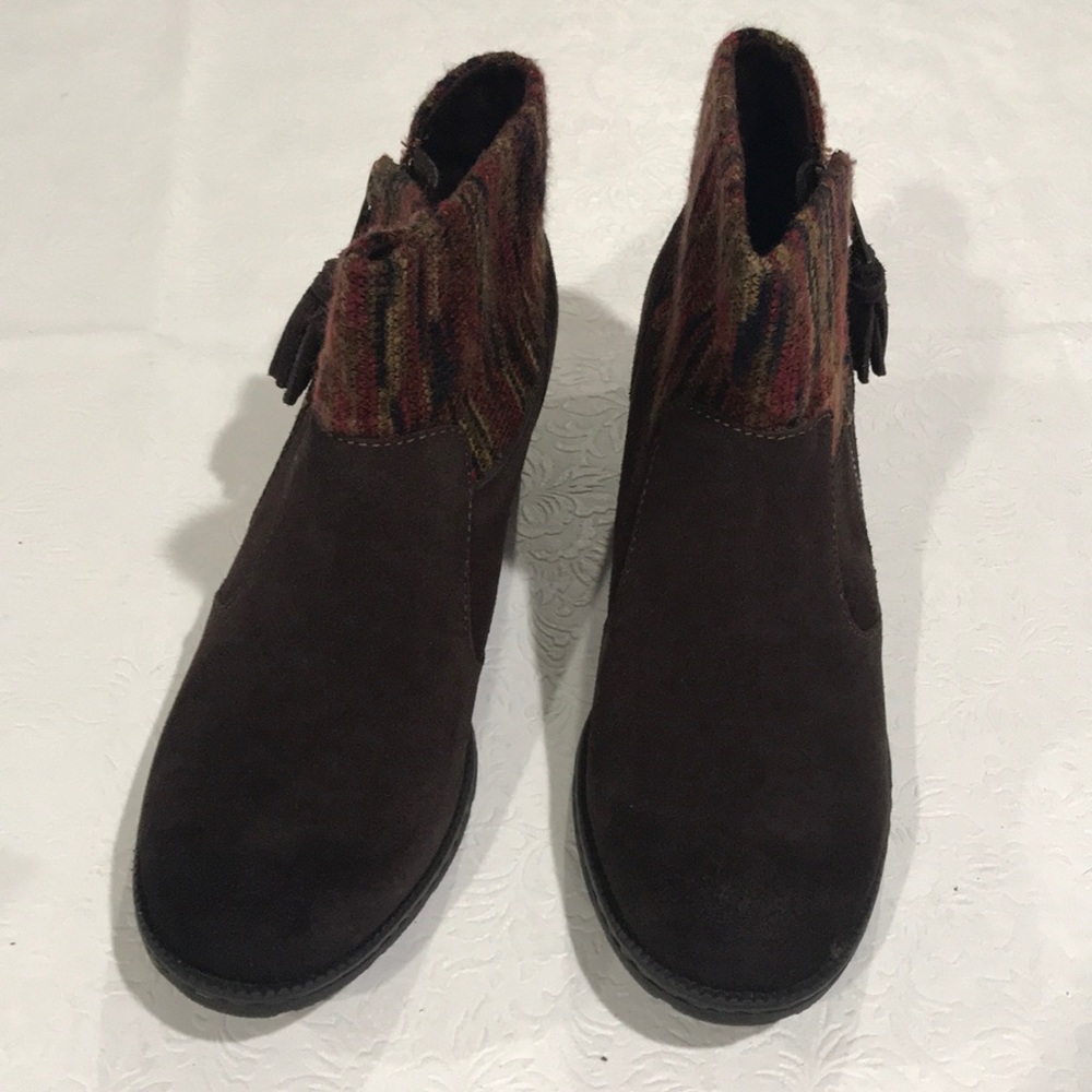 NWOB, BOC Brown Ankle Booties, Size 6.5
